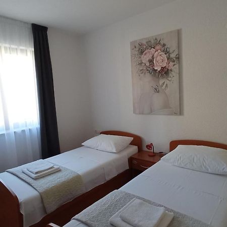 Apartmani Ferdi Trogir Extérieur photo