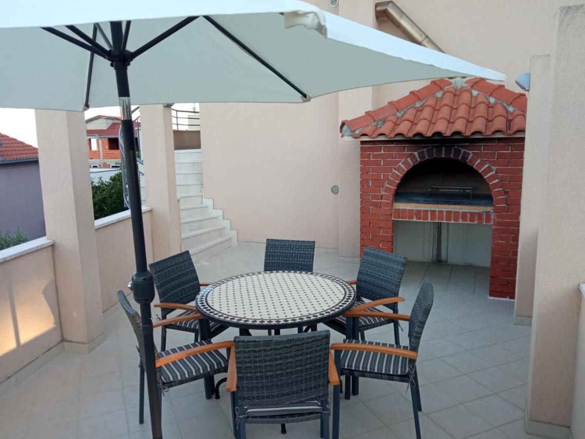 Apartmani Ferdi Trogir Extérieur photo