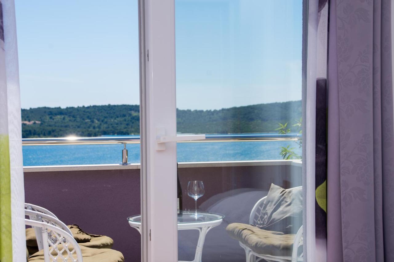 Apartmani Ferdi Trogir Extérieur photo