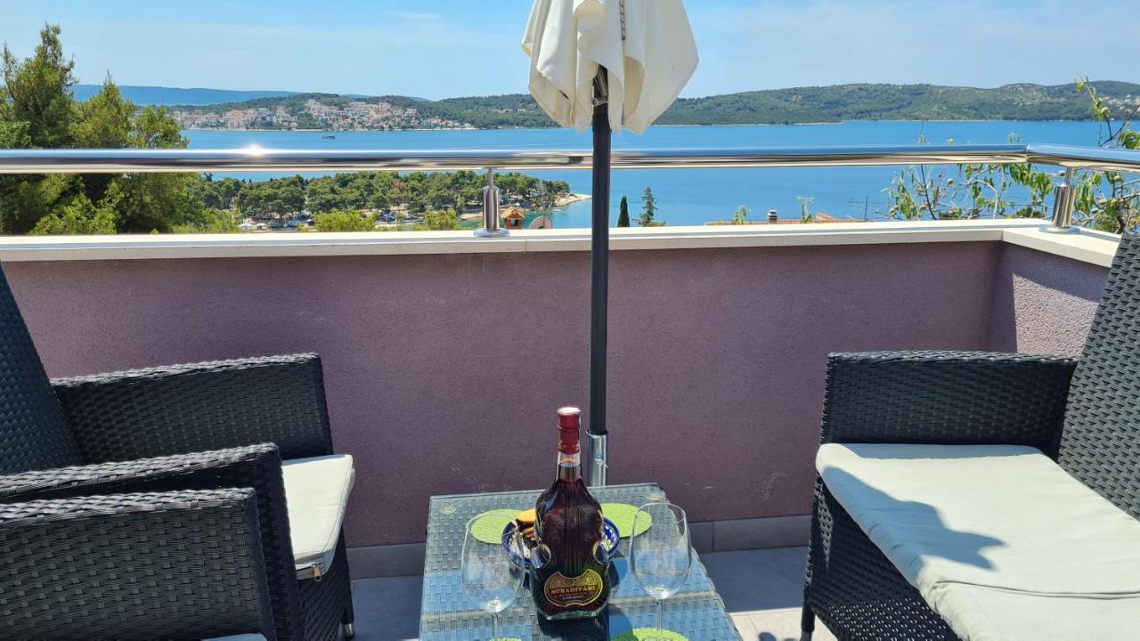 Apartmani Ferdi Trogir Extérieur photo