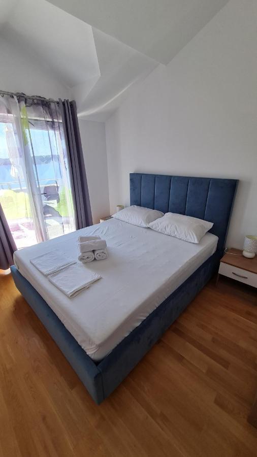 Apartmani Ferdi Trogir Extérieur photo